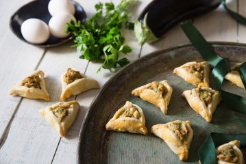 אוזני המן עם סביח טונה